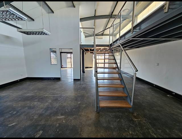 814M² FACTORY FOR SALE IN NORTH RIDING